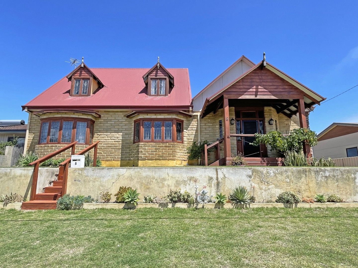 4 bedrooms House in 8 Walmsley Street CASTLETOWN WA, 6450