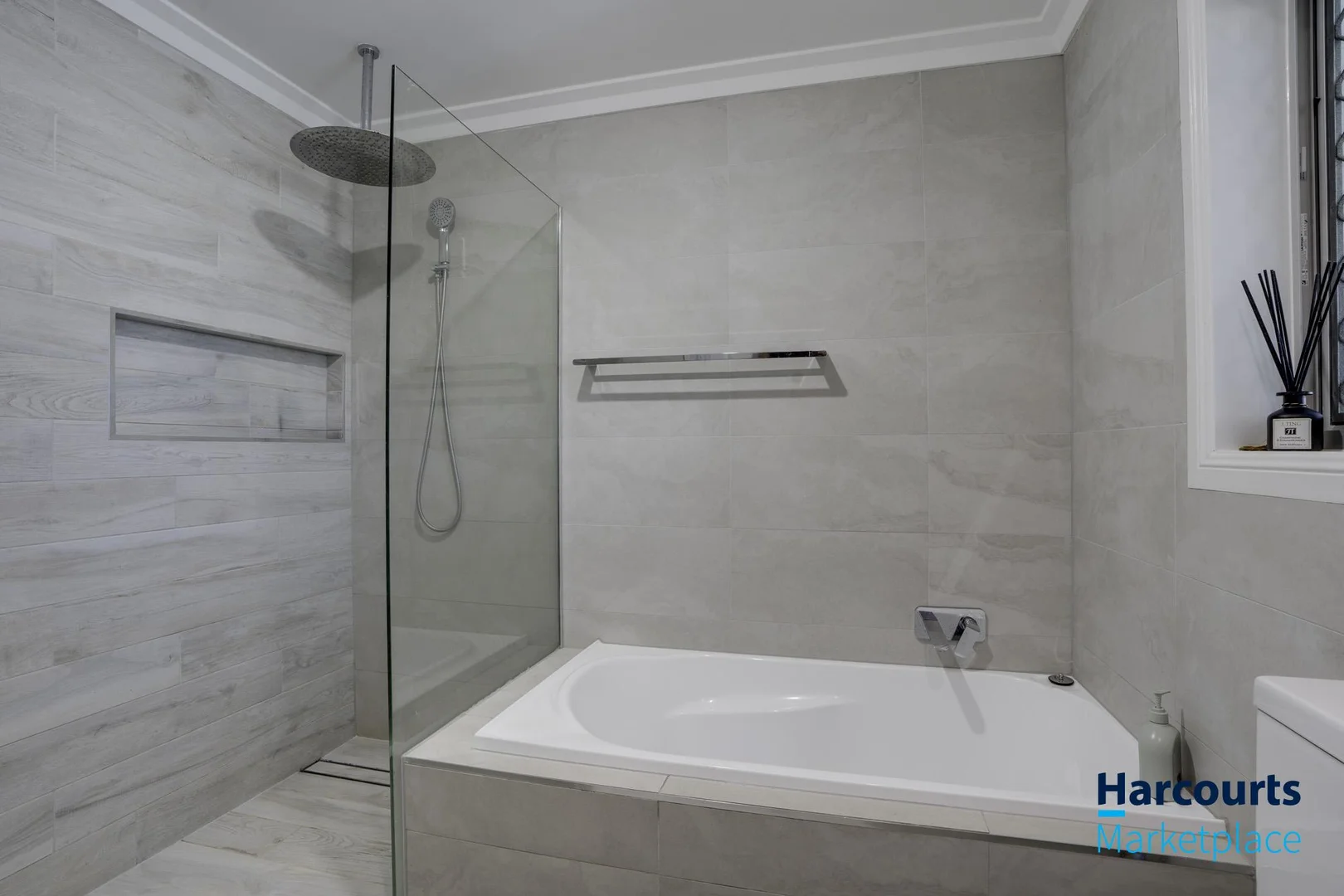 Additional image 12 of 64 O'Connor Street, Oxley QLD 4075