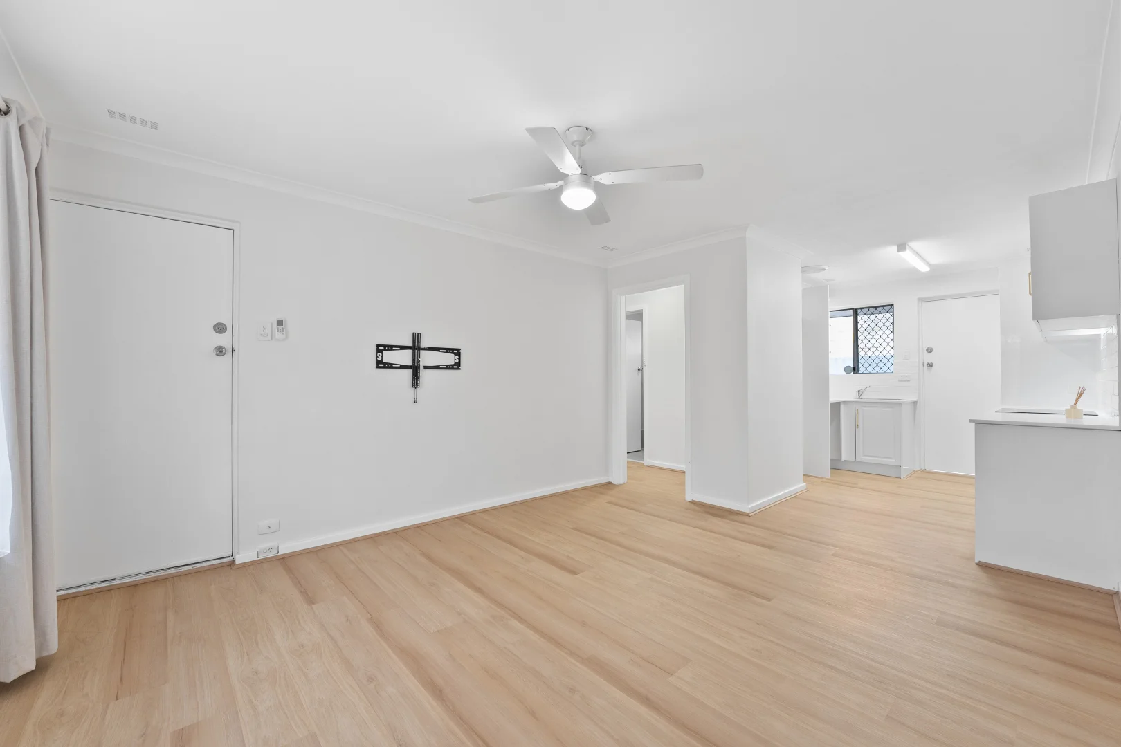 Additional image 9 of 5/15 Fisher St, Rockingham WA 6168