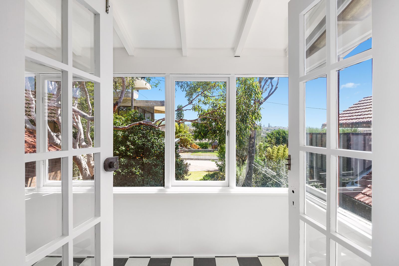 2/10 Moore Street, Coogee NSW 2034, Image 0