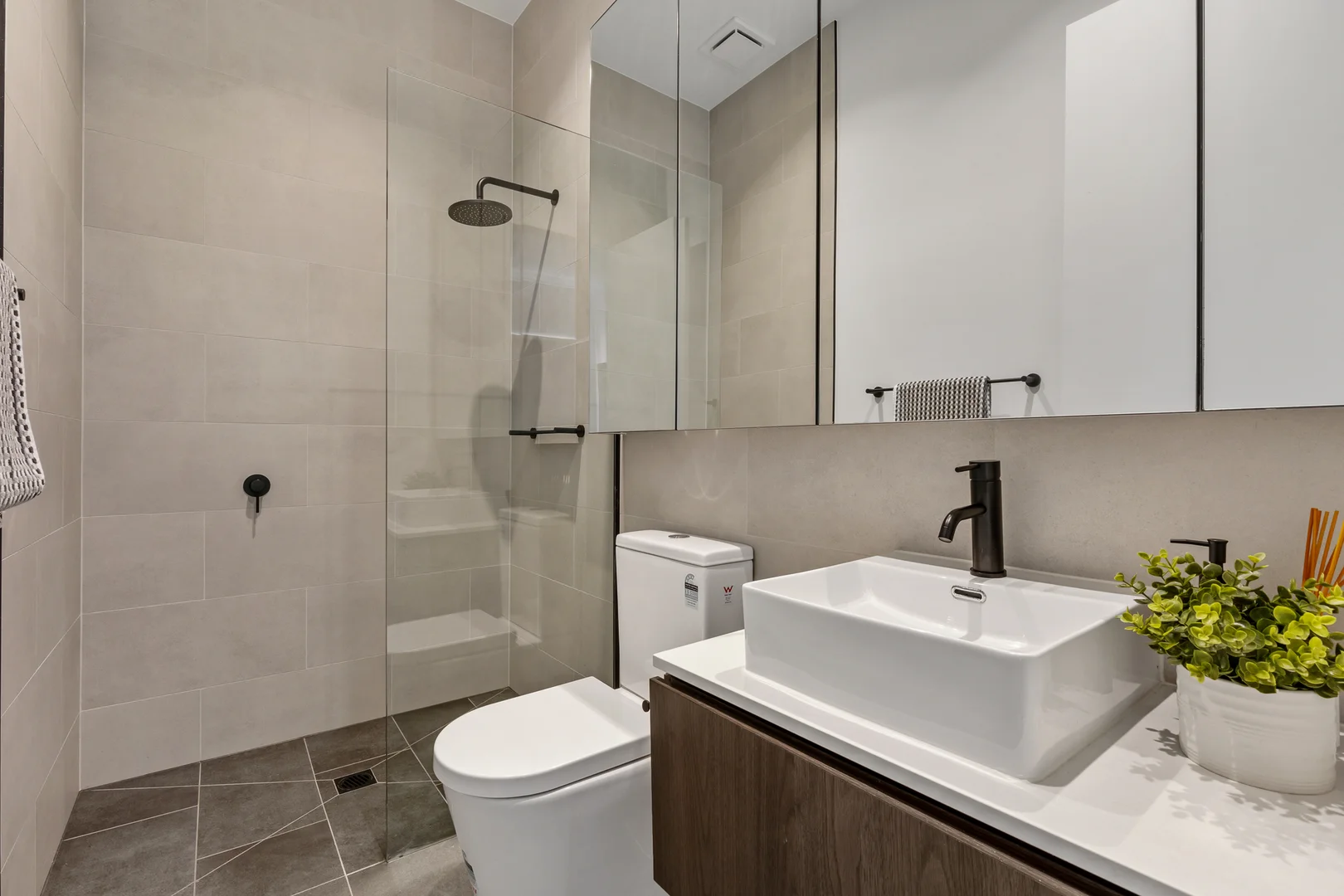 Additional image 10 of 12 Conte Close, Coburg VIC 3058