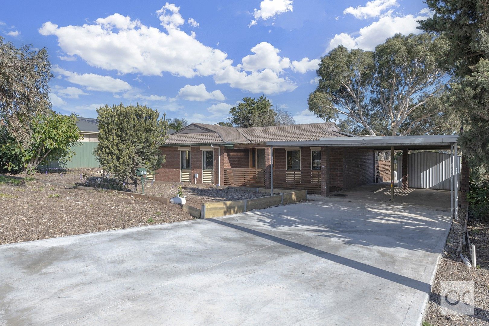 4 bedrooms House in 25 Renfrew Road SELLICKS BEACH SA, 5174