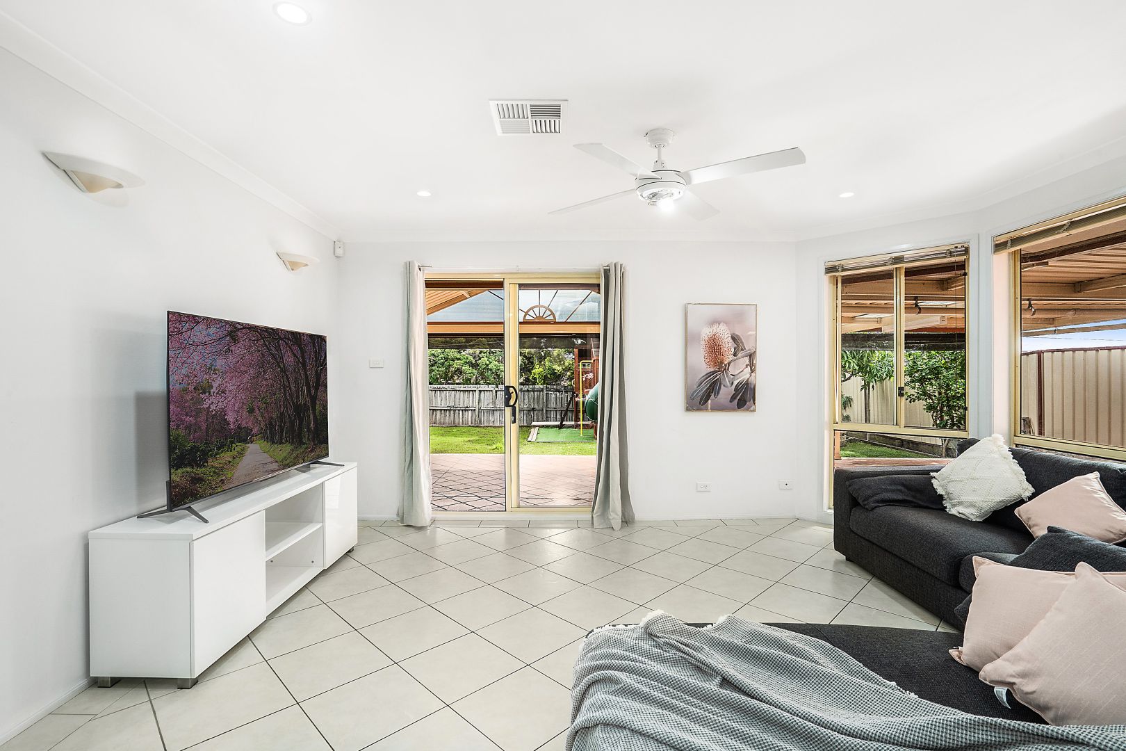 61 Rosewood Avenue, Prestons NSW 2170, Image 2