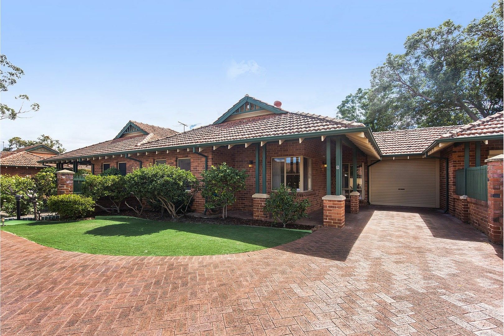 Sold 9/27 Central Road, Kalamunda WA 6076 on 12 Apr 2023 2018448595