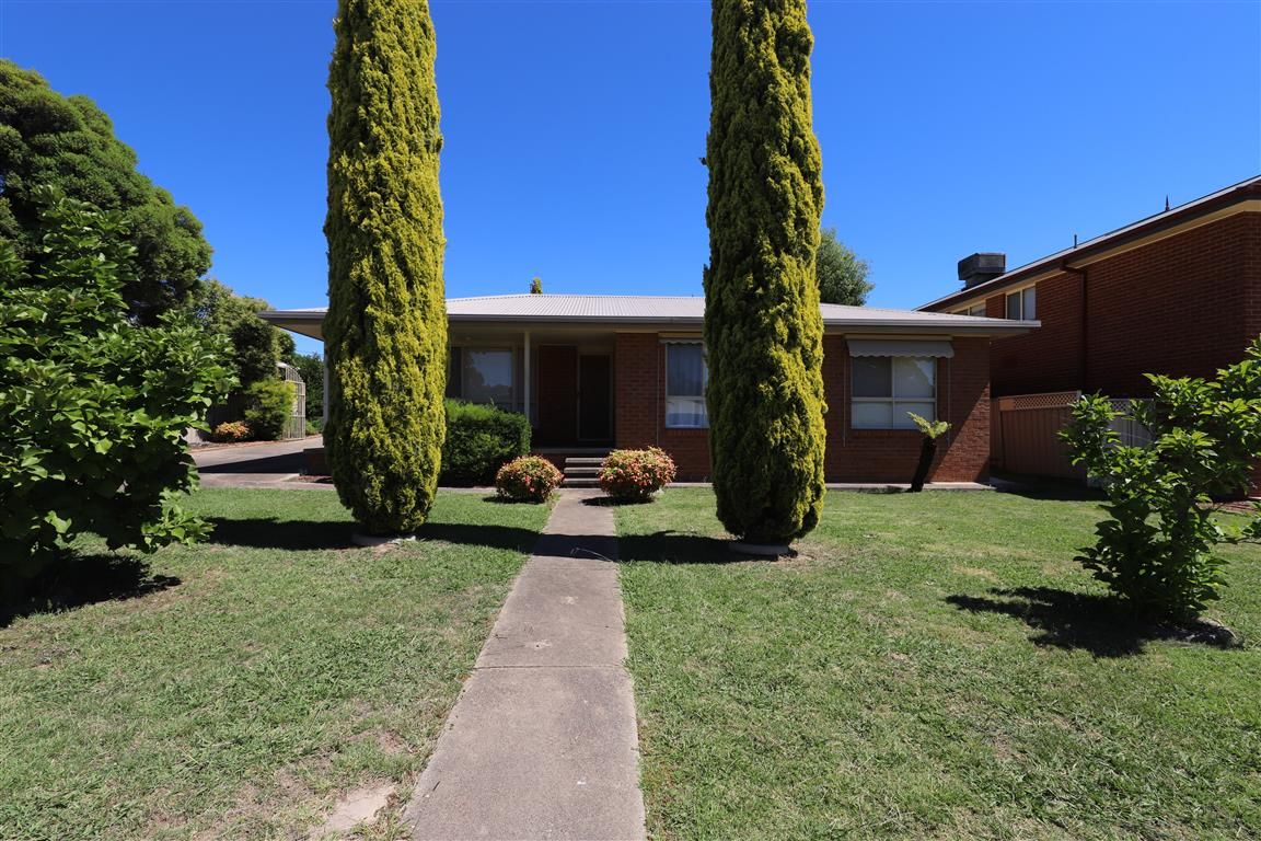 13 Martin Place, Tumut NSW 2720, Image 0