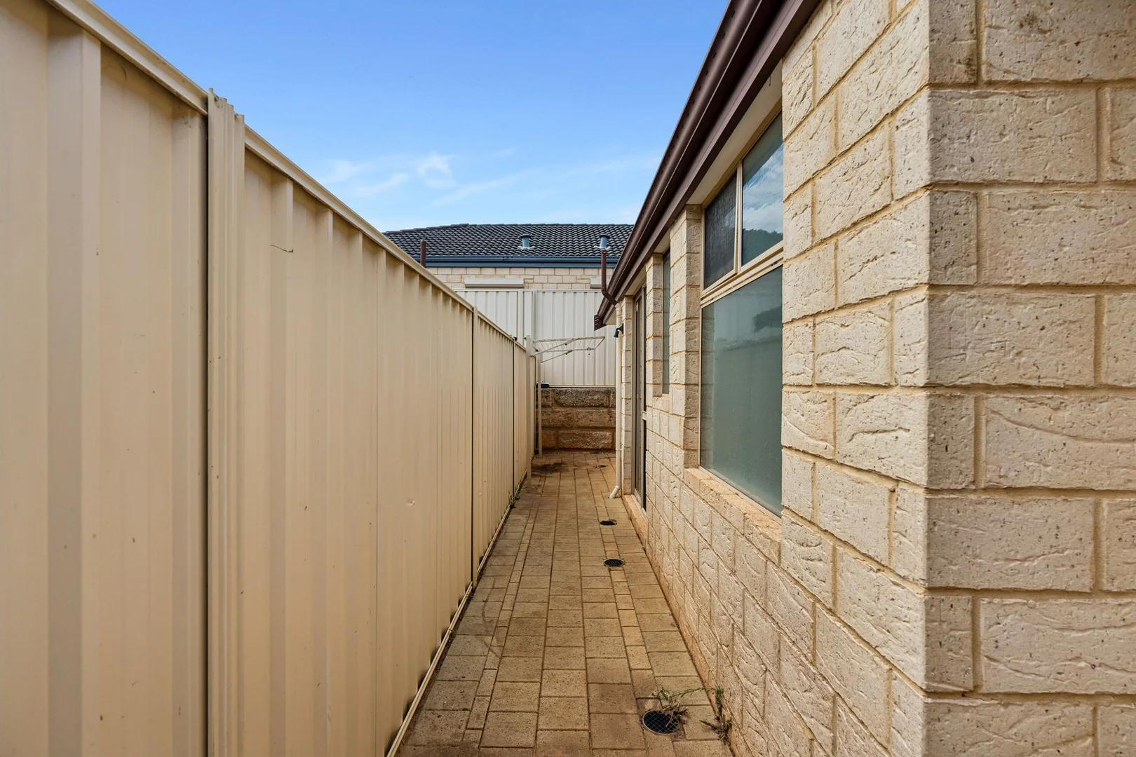 Additional image 14 of Unit 10/93 Owtram Rd, Armadale WA 6112