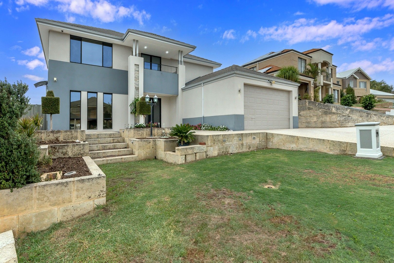 10 Hillview Place, Thornlie WA 6108, Image 0