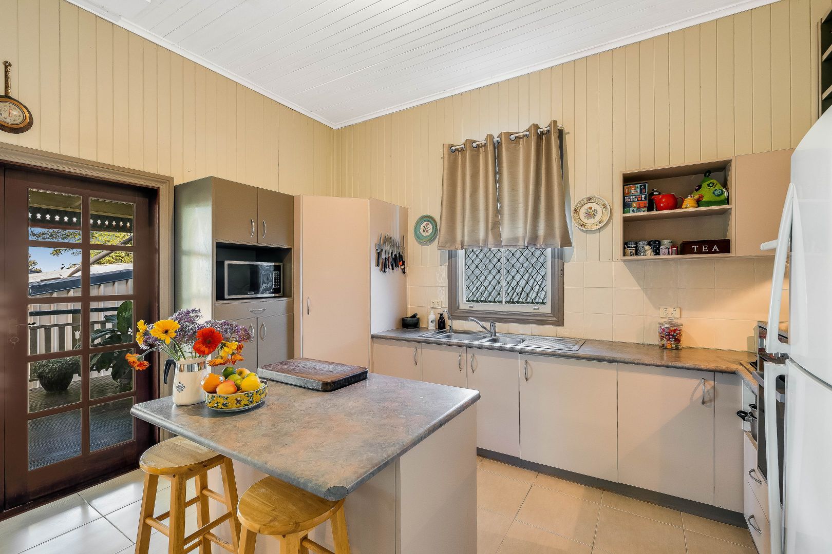 306 Alderley Street, Centenary Heights QLD 4350, Image 2