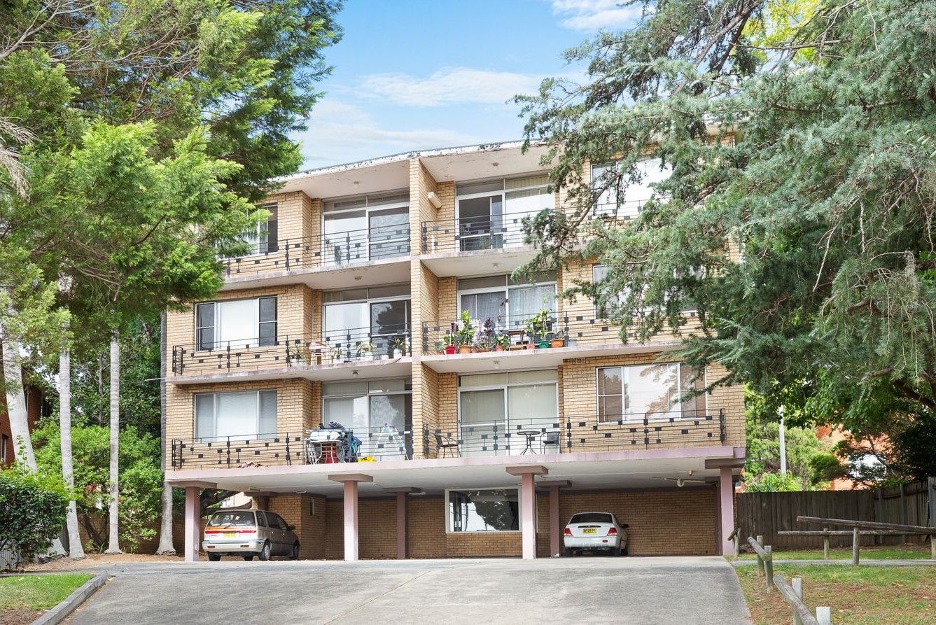 2 bedrooms Apartment / Unit / Flat in 9/12 Meriton Street GLADESVILLE NSW, 2111