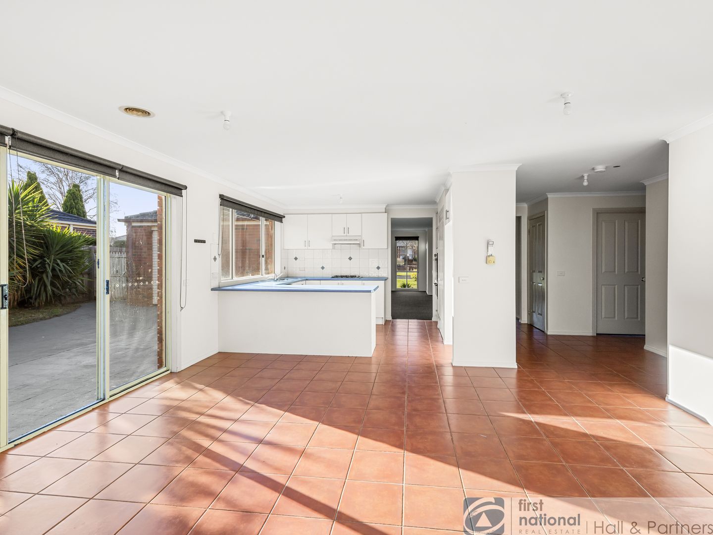 11 Lochgreen View, Cranbourne VIC 3977, Image 1