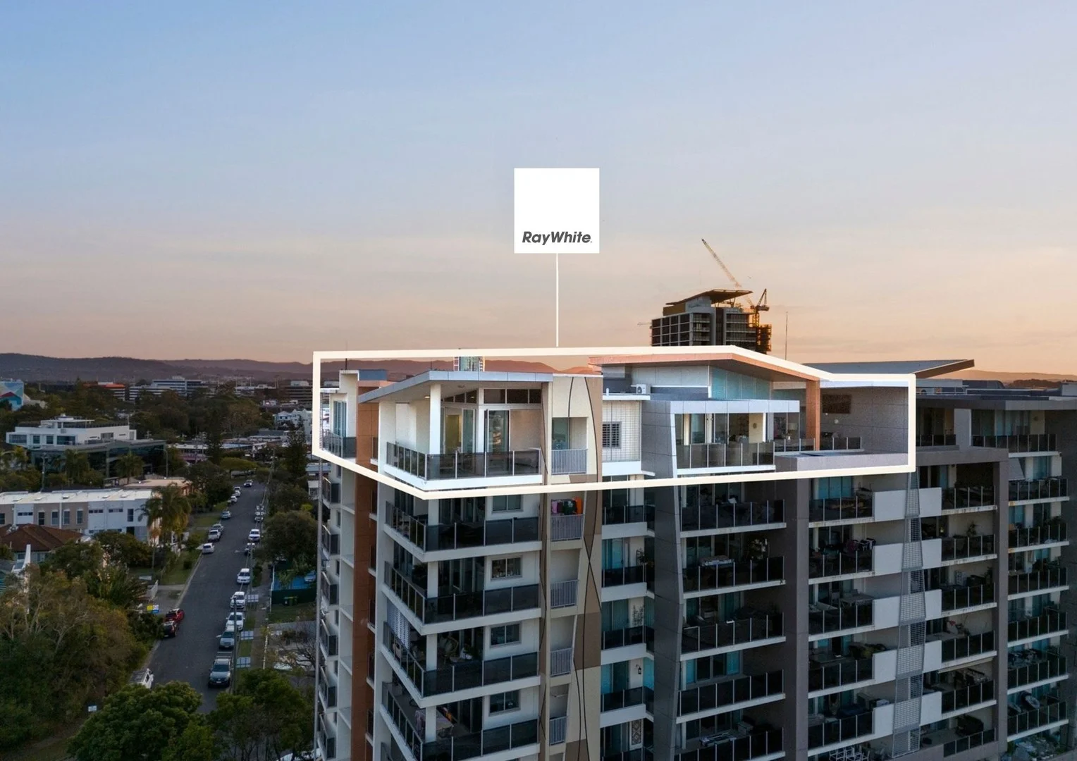 63/53 Darrambal Street, Chevron Island QLD 4217