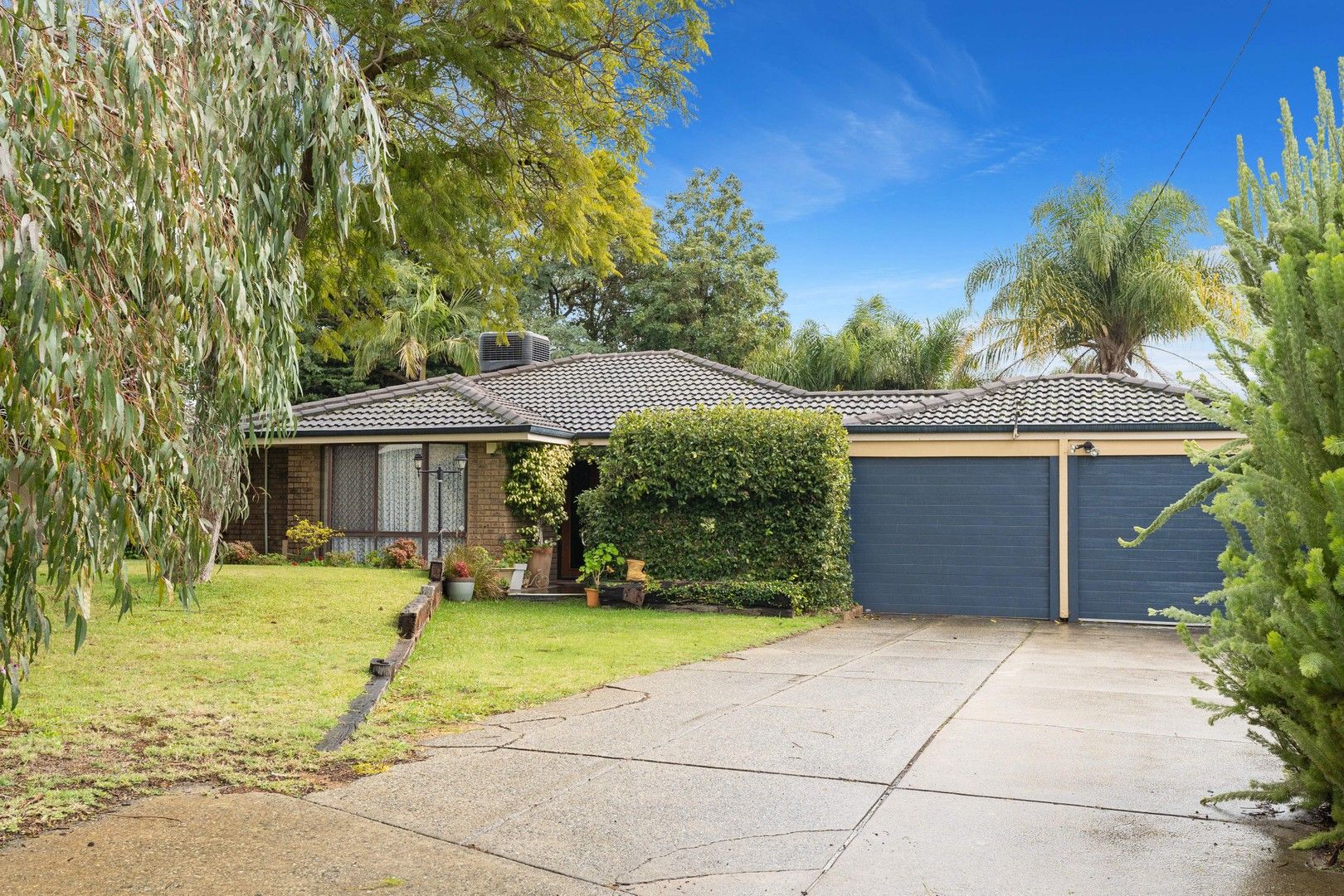 3 bedrooms House in 28 Jarrah Grove GOSNELLS WA, 6110