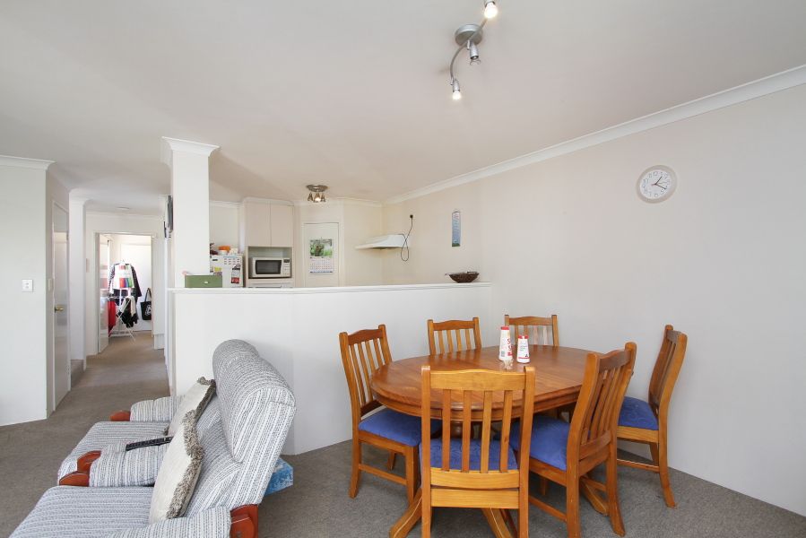 Townhouse 10-276 Belmont Ave, Kewdale WA 6105, Image 2