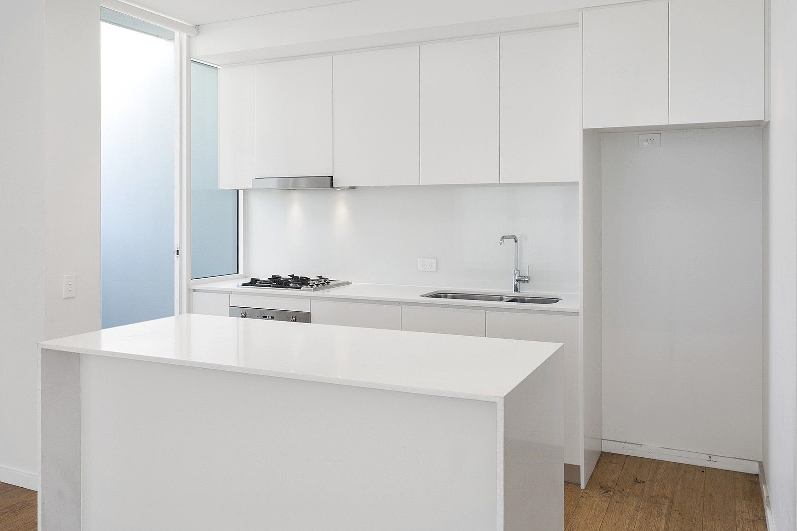 2 bedrooms Apartment / Unit / Flat in 19/374-378 Sydney Road BALGOWLAH NSW, 2093