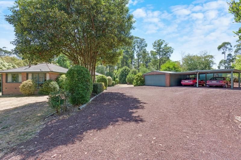 946 Whittlesea - Kinglake Road, KINGLAKE WEST VIC 3757, Image 2