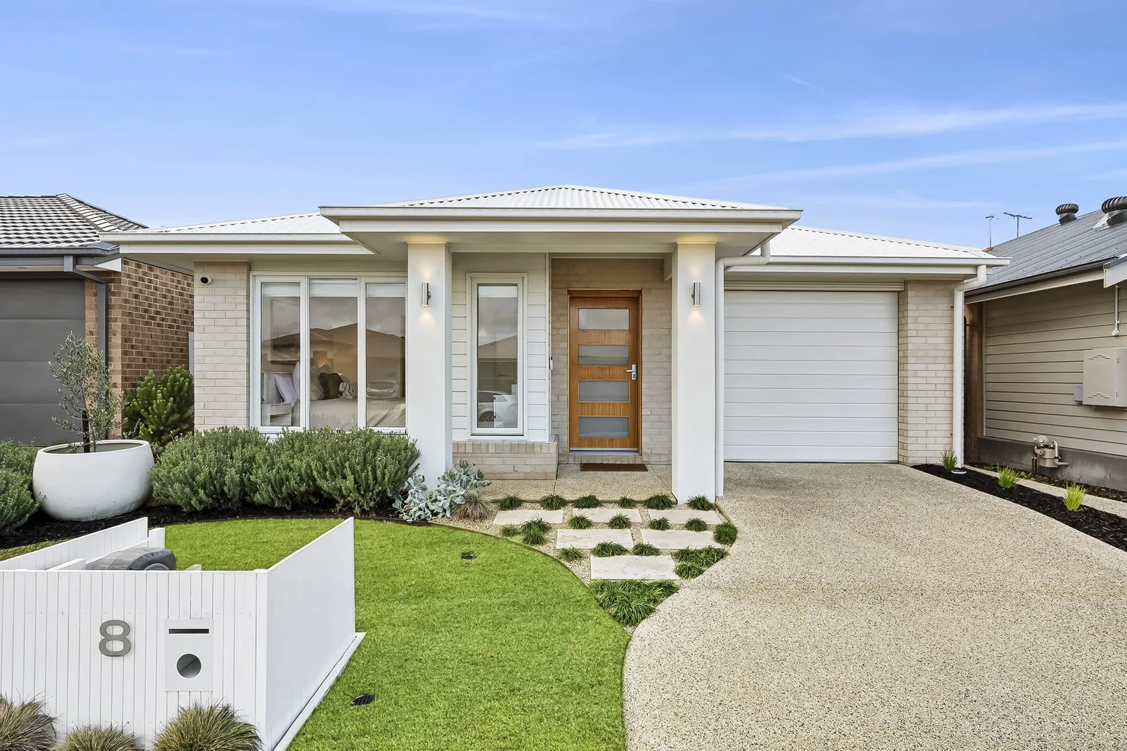 8 Grevillea Drive, Mount Duneed VIC 3217