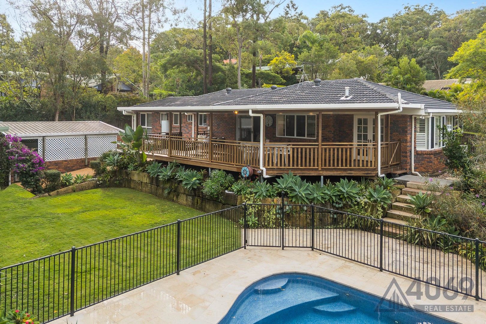4 bedrooms House in 44 Limosa Street BELLBOWRIE QLD, 4070