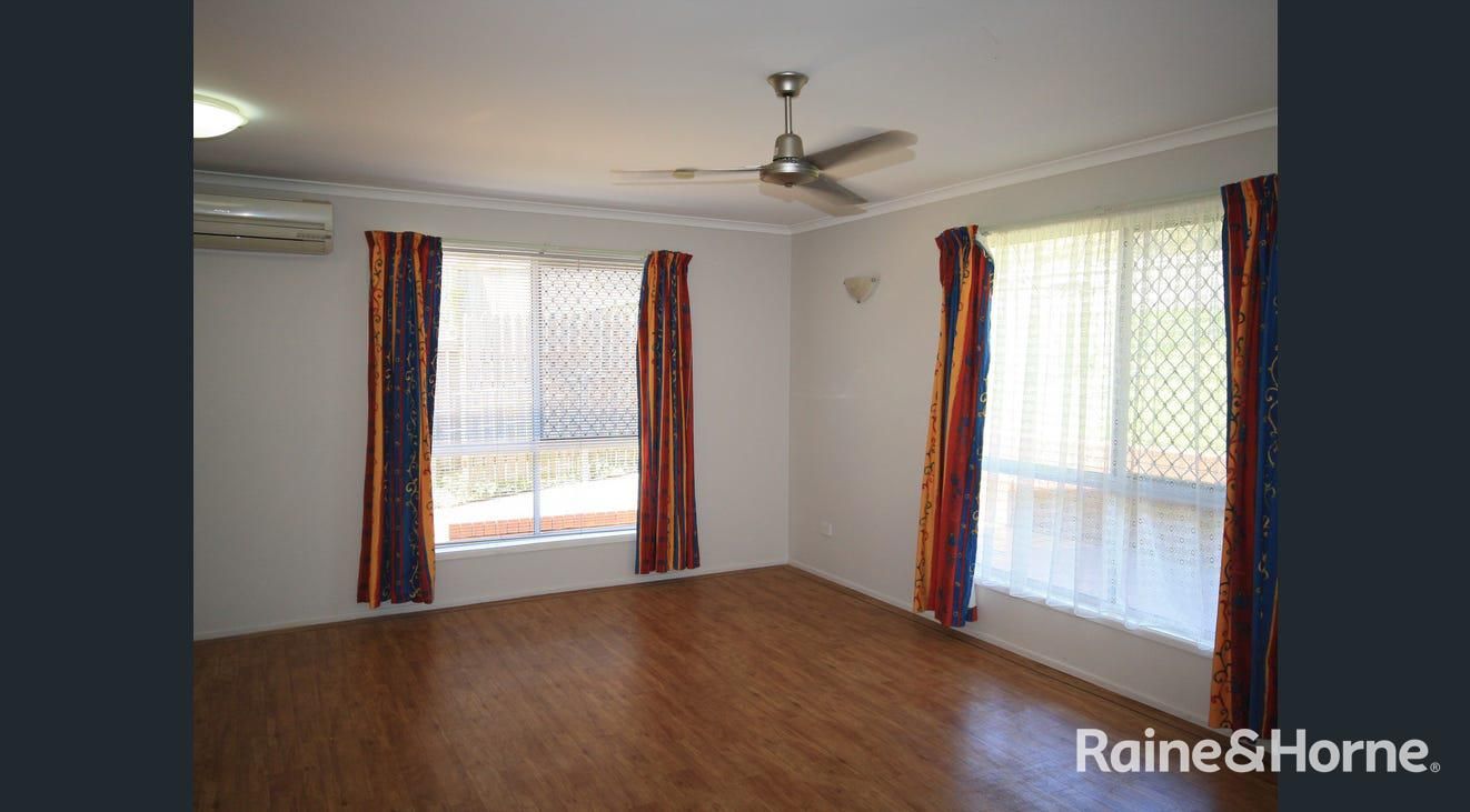 34 Oxley Drive, South Gladstone QLD 4680 House For Rent 380 Domain