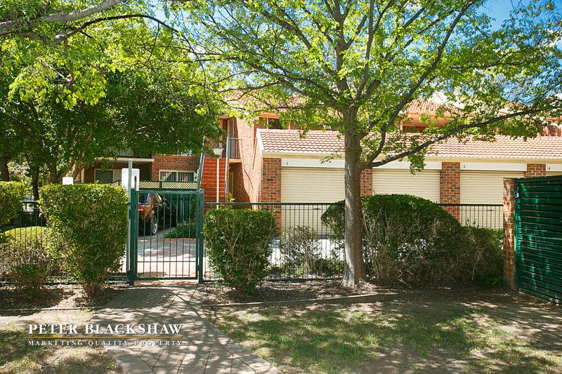 2/2/44 Jerrabomberra Avenue, Narrabundah ACT 2604, Image 0