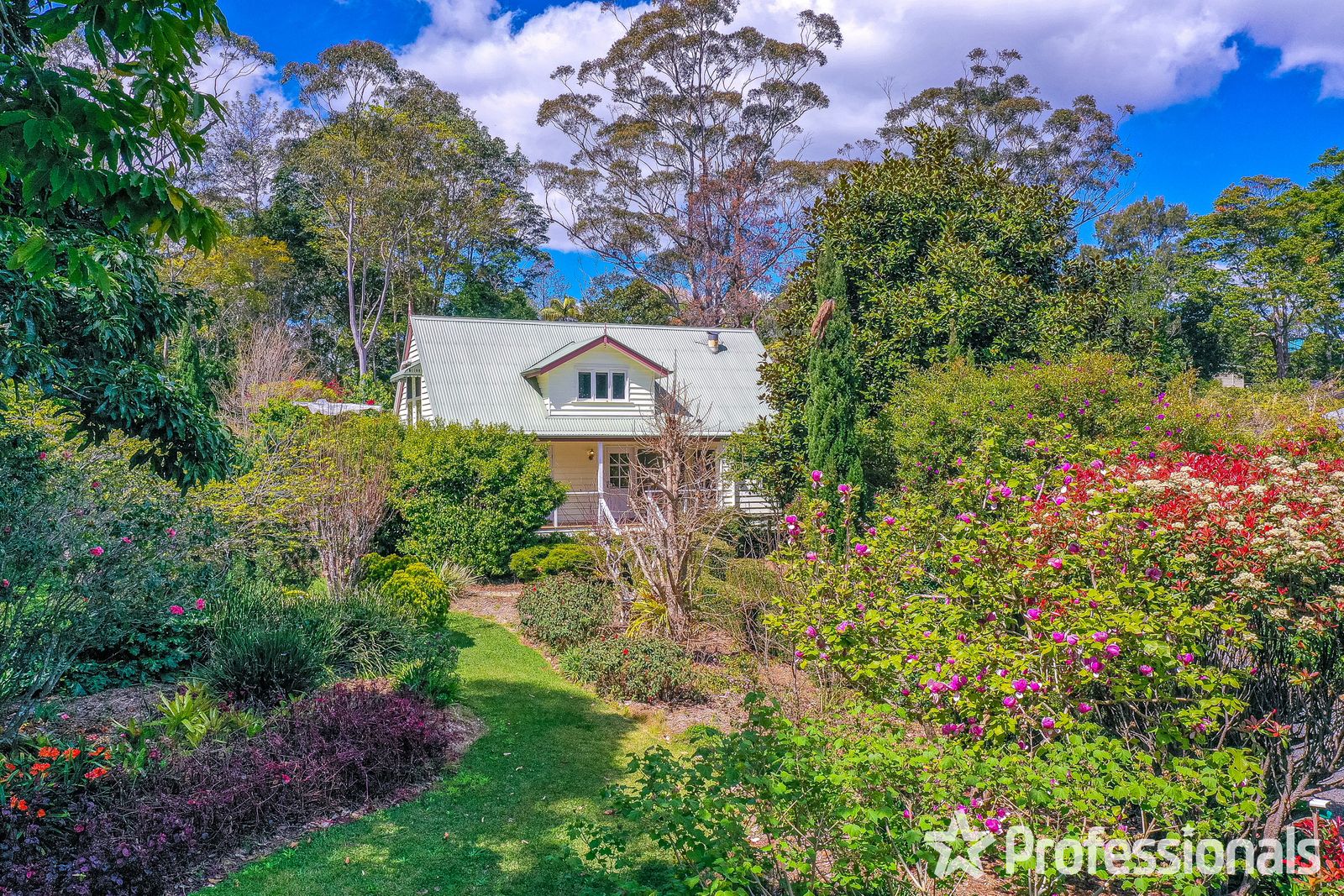 107109 Sierra Drive, Tamborine Mountain QLD 4272 Domain