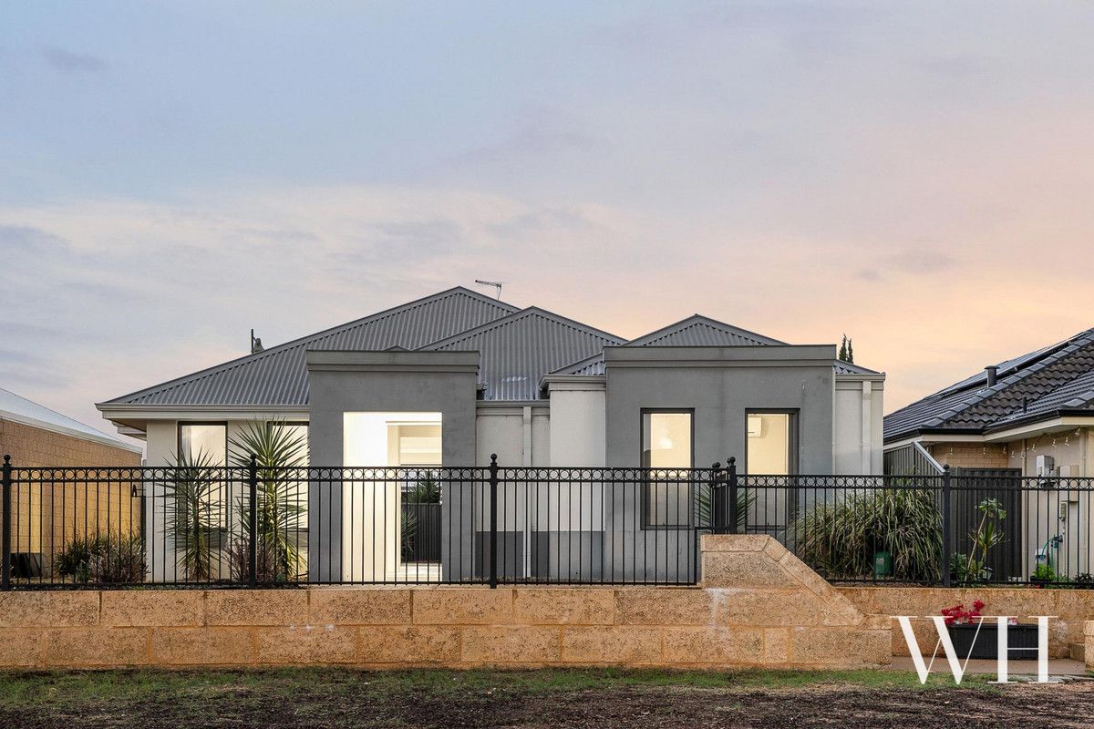 4 bedrooms House in 30 Lamorak Way BALDIVIS WA, 6171