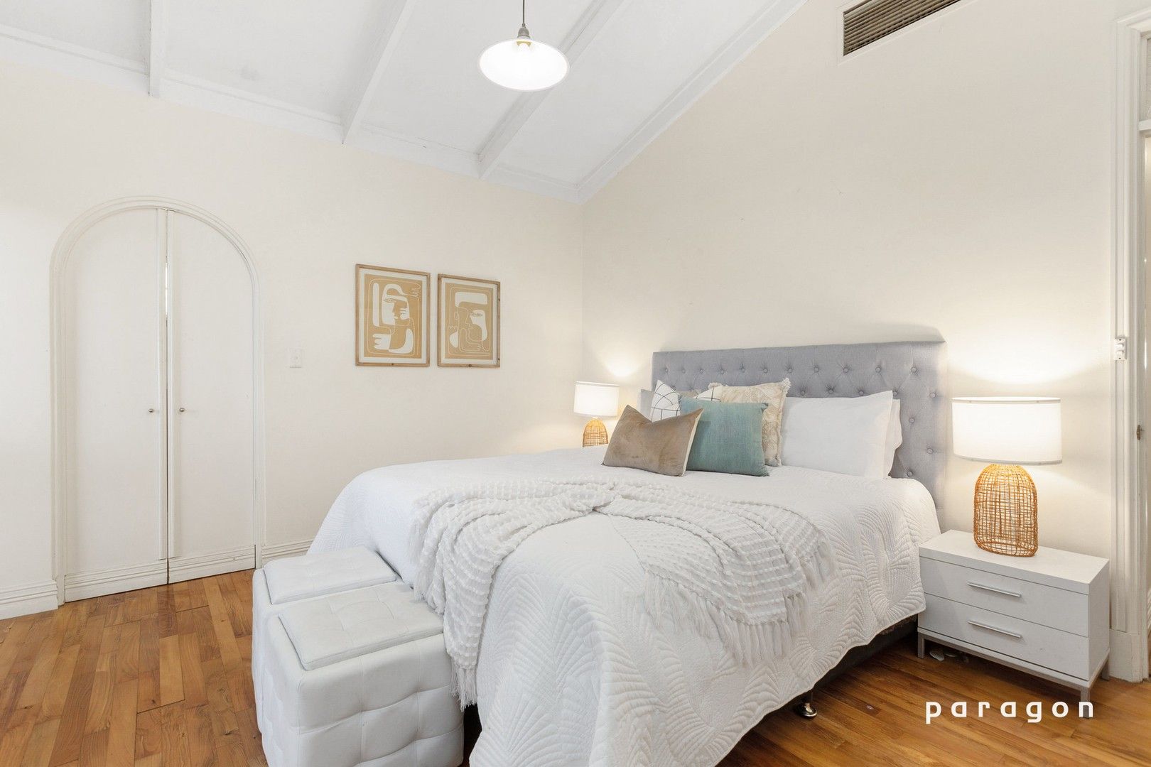 4 bedrooms House in 1 Pinaster Street MENORA WA, 6050