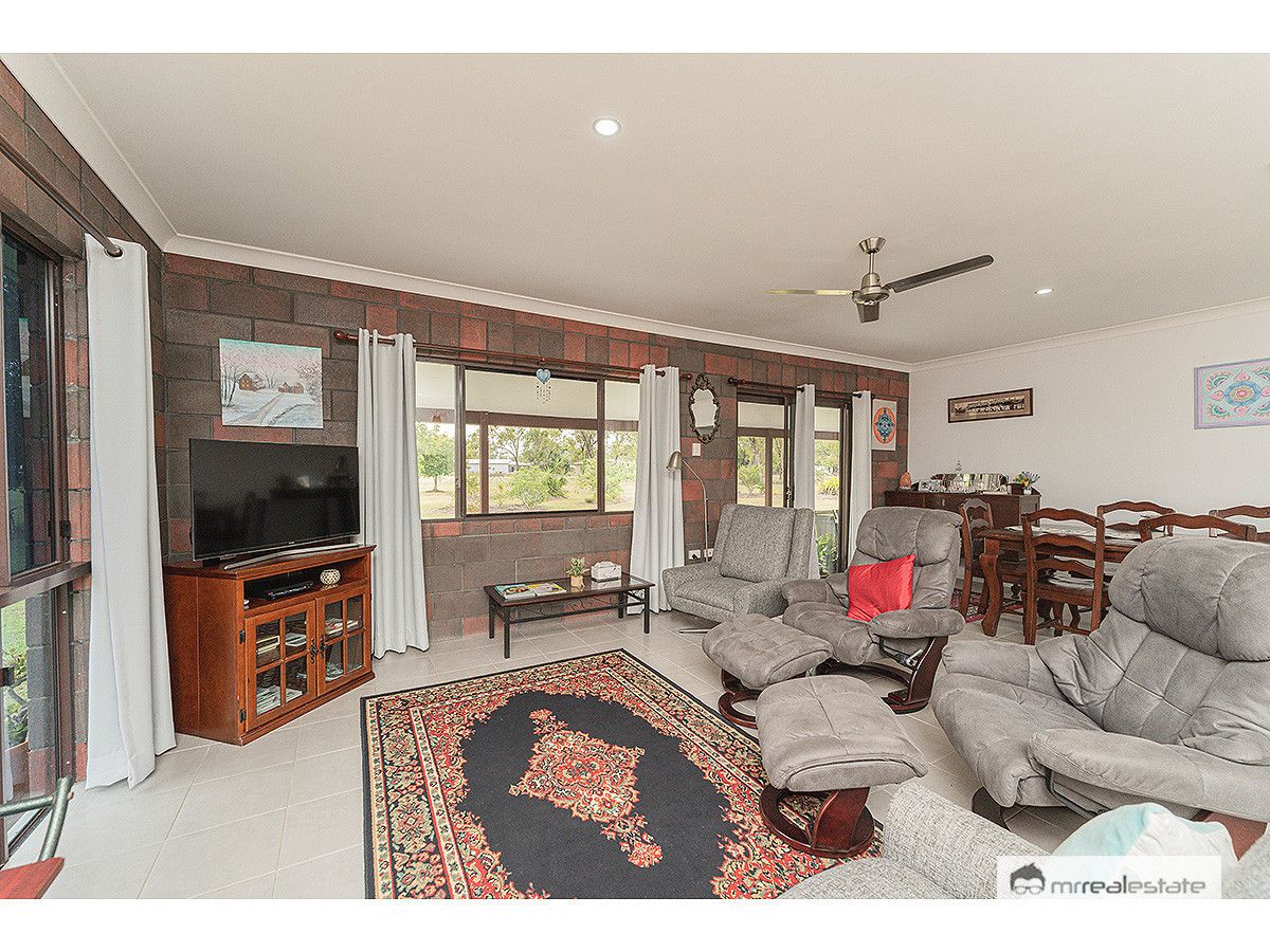 122 Oxley Street, Gracemere QLD 4702, Image 2