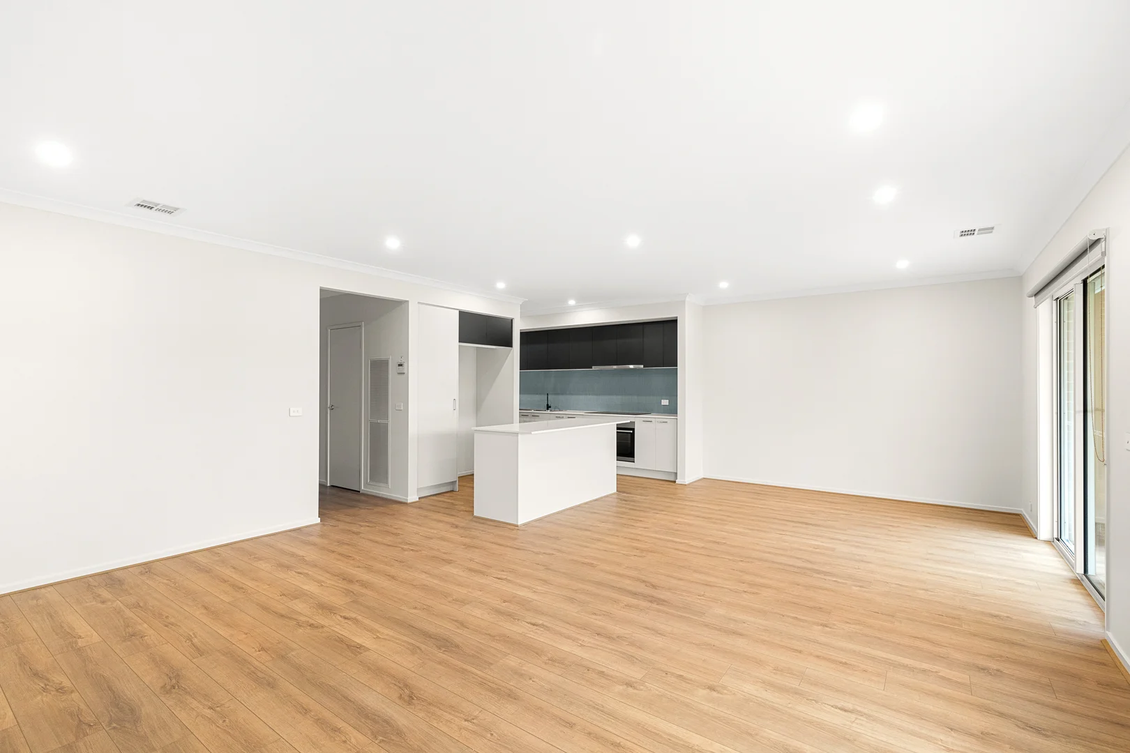 Additional image 4 of 30 Cowal Street, Truganina VIC 3029