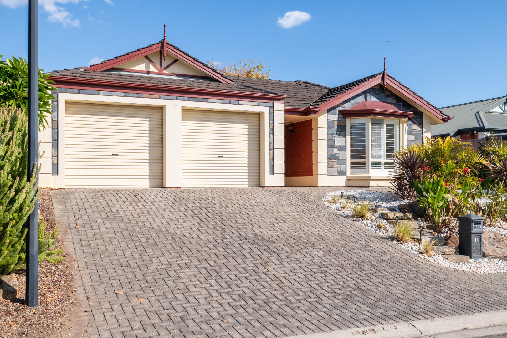 16 Drumborg Court, Woodcroft SA 5162, Image 1