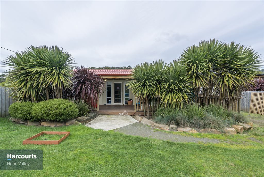 15 Milton Road, Port Huon TAS 7116, Image 0