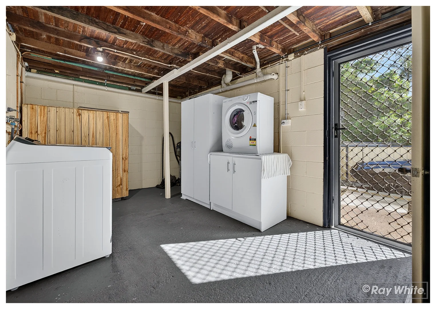 Additional image 22 of 121 ROSE STREET, Koongal QLD 4701