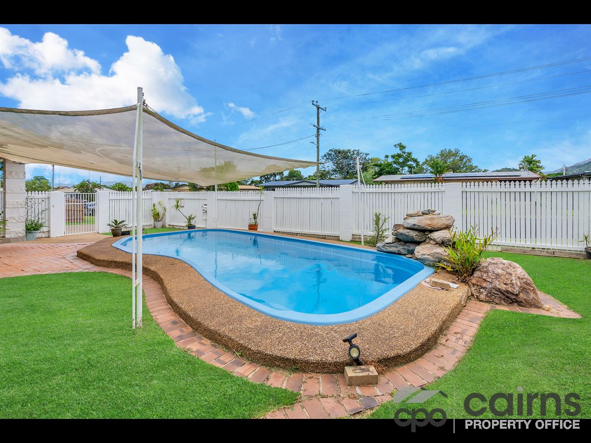 14 Lynette St, Woree QLD 4868, Image 2