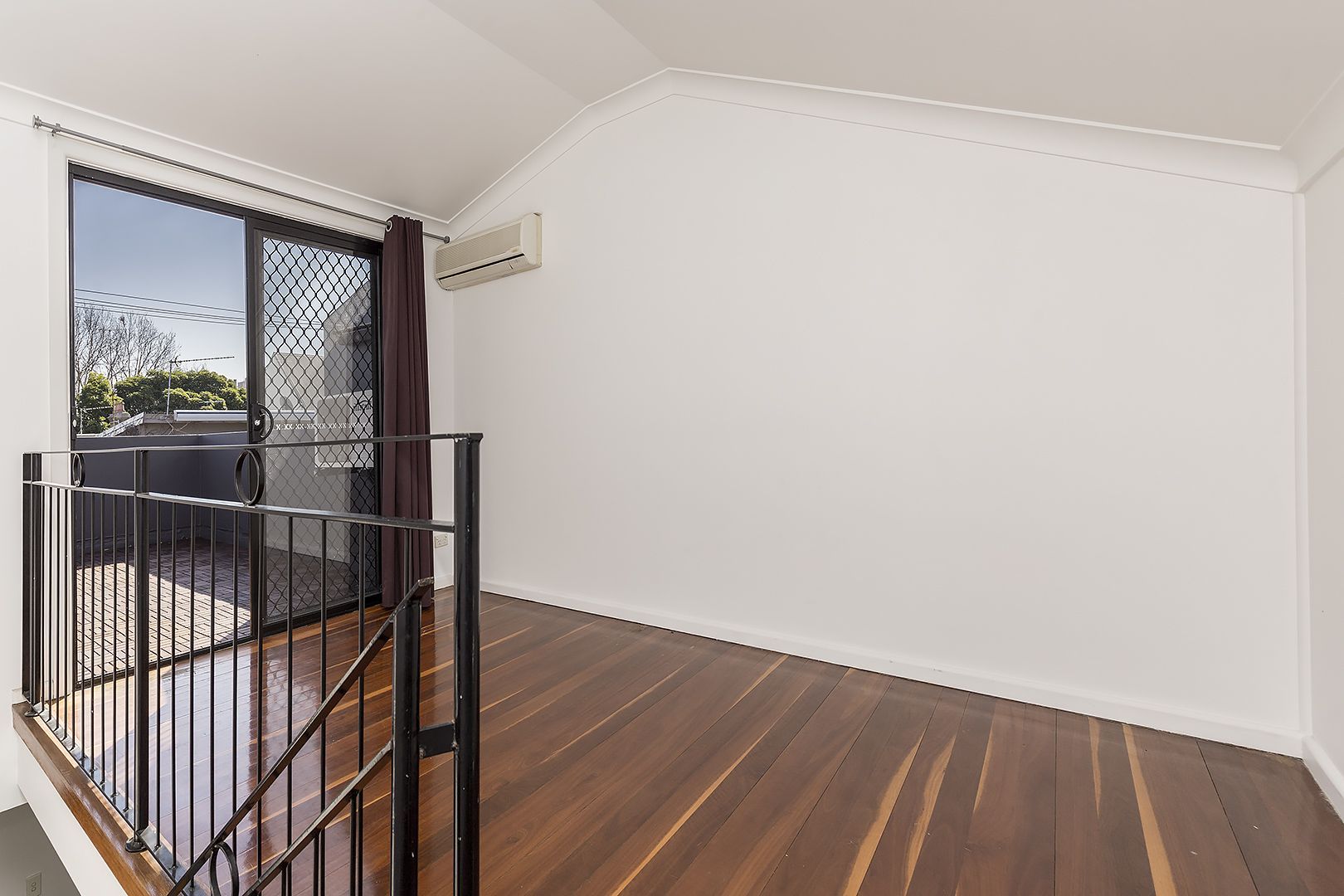 12 Griffin Street, Surry Hills NSW 2010, Image 2