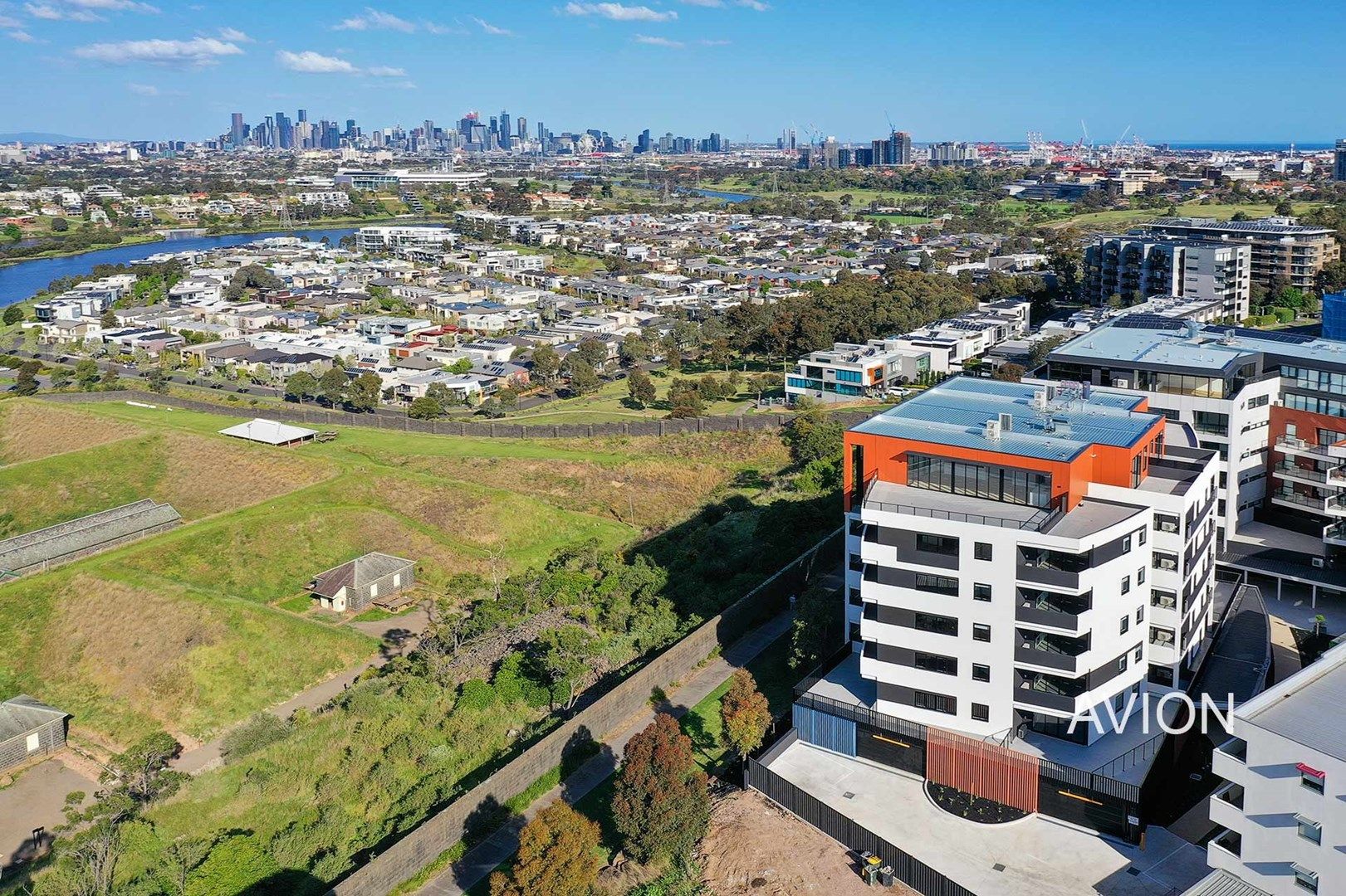 402/86 La Scala Avenue, Maribyrnong VIC 3032, Image 2