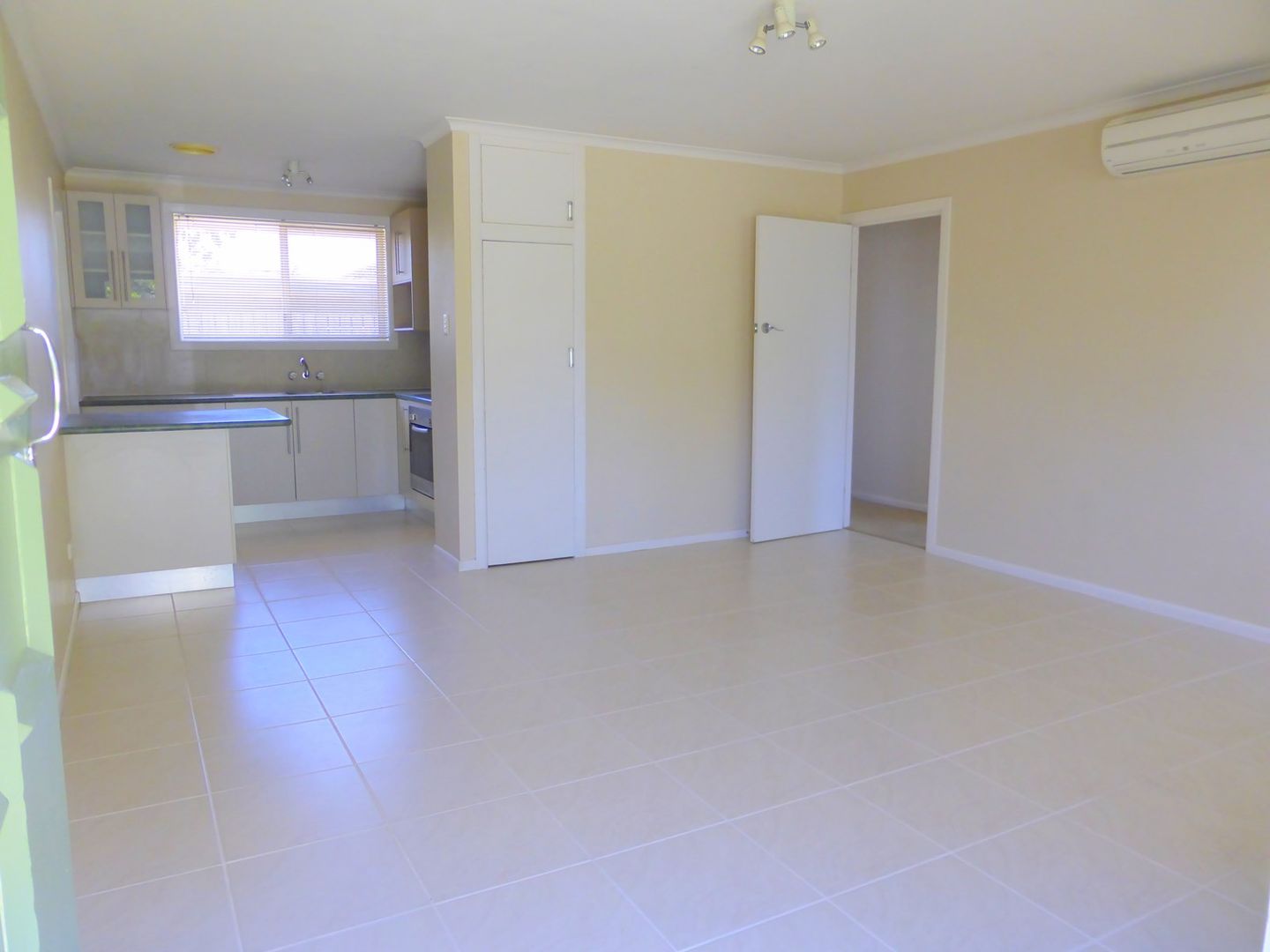 Unit 2/33 Lucinda Street, Clontarf QLD 4019, Image 1