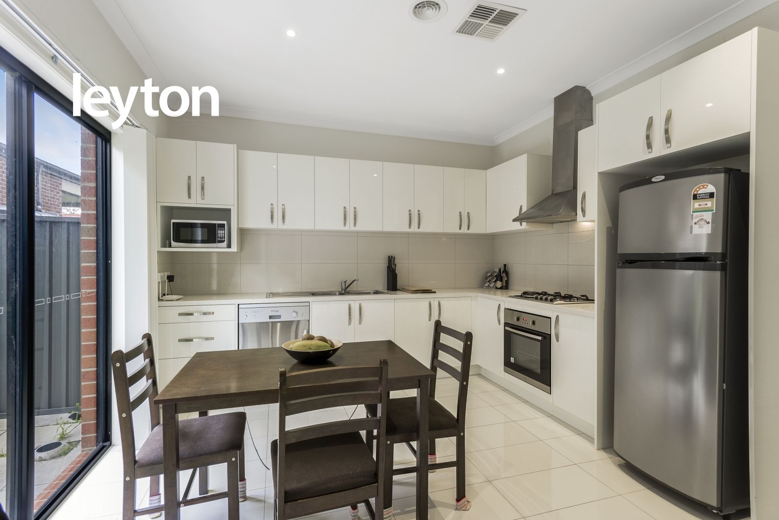 2/11 Parsons Avenue, Springvale VIC 3171, Image 2