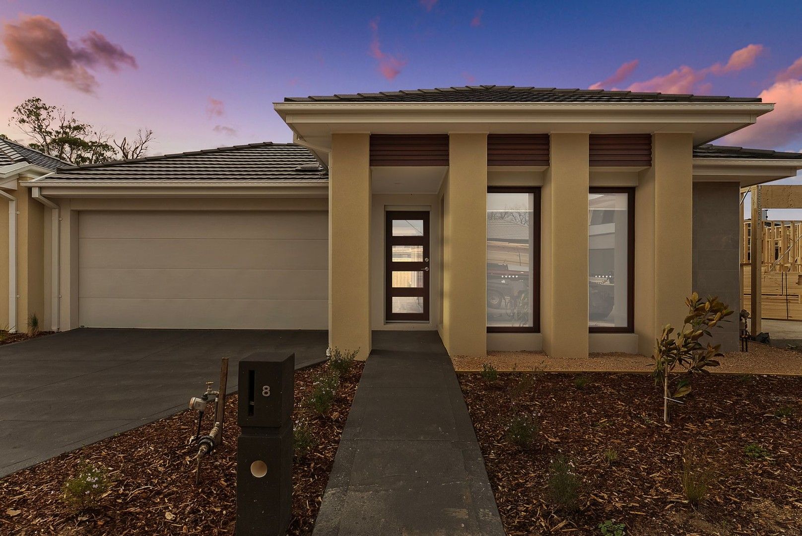 3 bedrooms House in 8 Clementine Street MADDINGLEY VIC, 3340