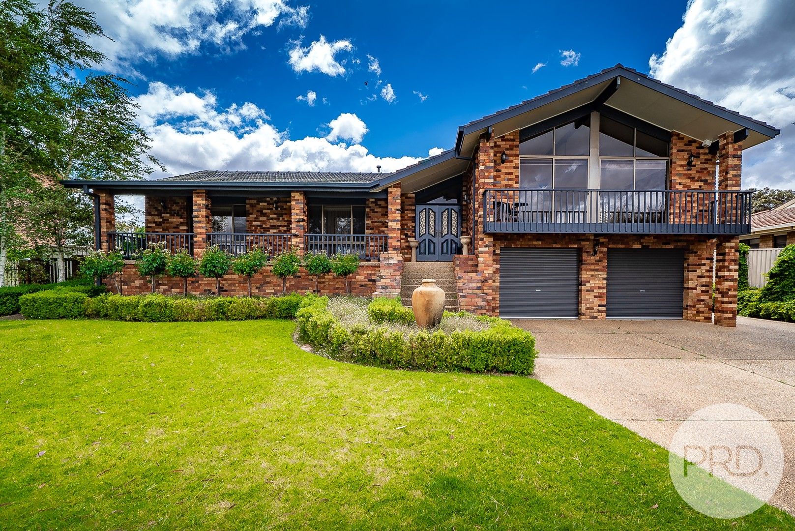 4 bedrooms House in 27 Eastlake Drive LAKE ALBERT NSW, 2650