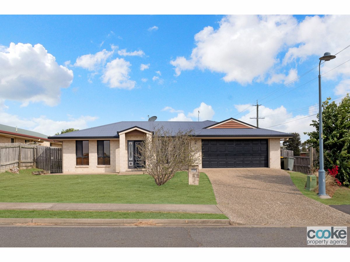 5 bedrooms House in 2 Nagle Drive NORMAN GARDENS QLD, 4701