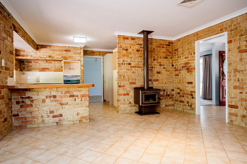 8 Marine Drive, Leschenault WA 6233, Image 2