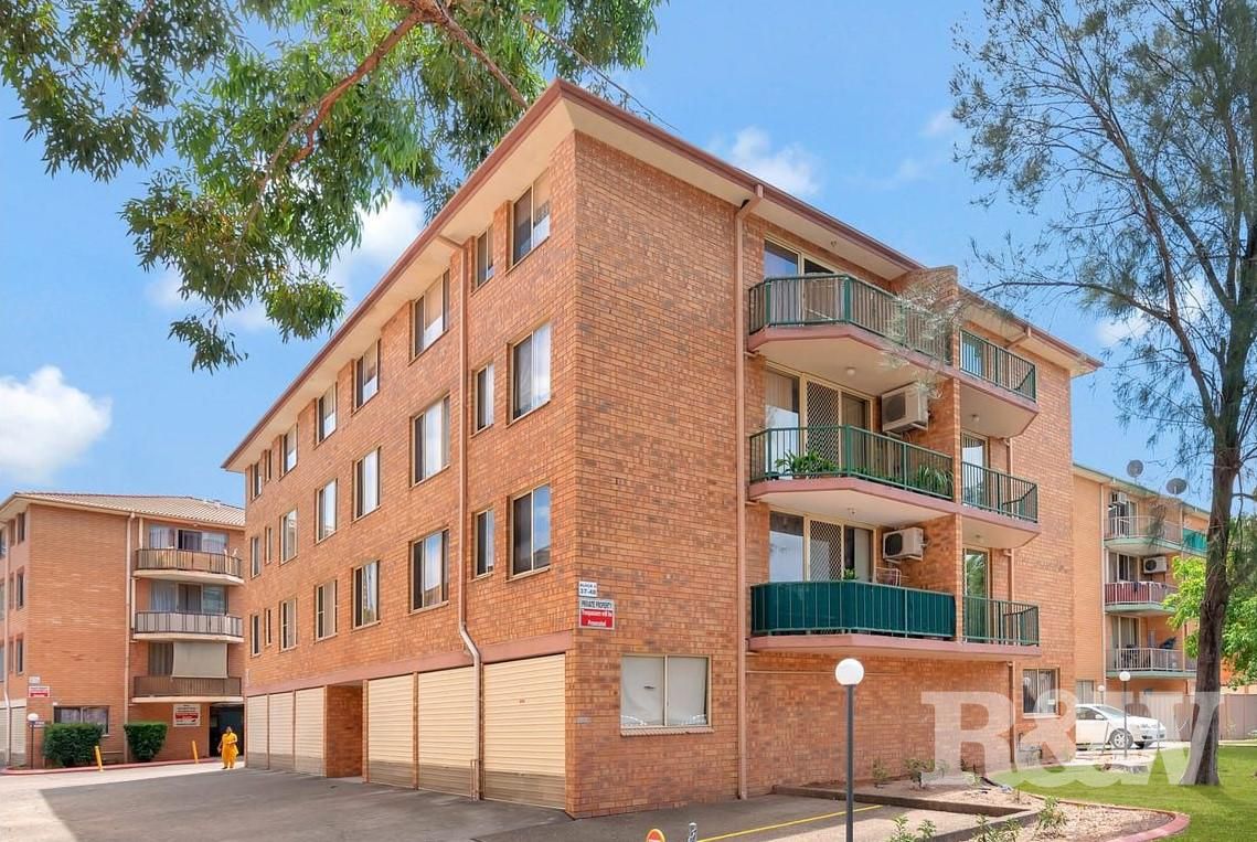 2 bedrooms Apartment / Unit / Flat in 32/3 Riverpark Drive LIVERPOOL NSW, 2170