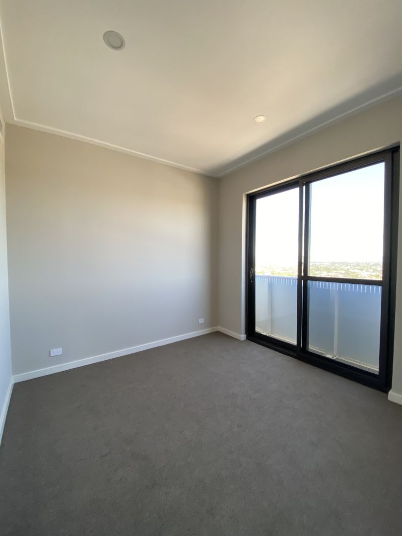 1806/118 Goodwood Parade, Burswood WA 6100, Image 2