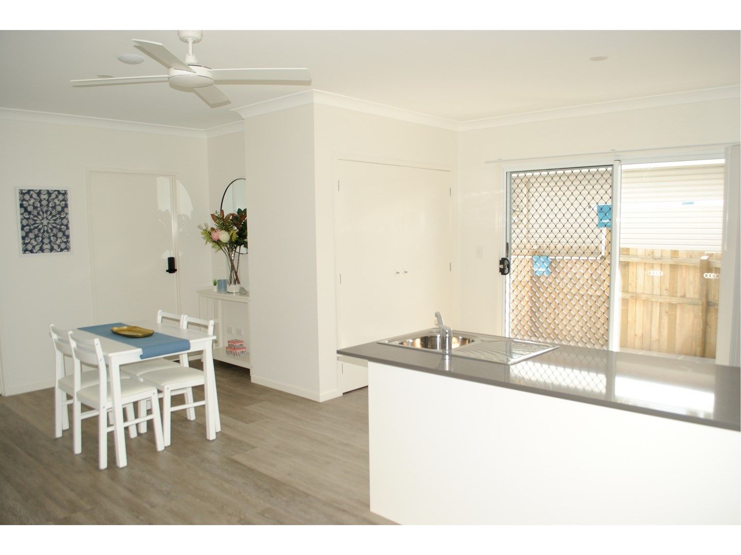 1 bedrooms Apartment / Unit / Flat in  MANLY QLD, 4179