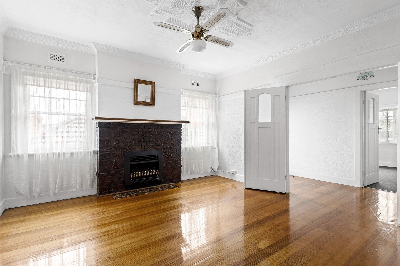 3 bedrooms Apartment / Unit / Flat in 2/78 Upton Road WINDSOR VIC, 3181