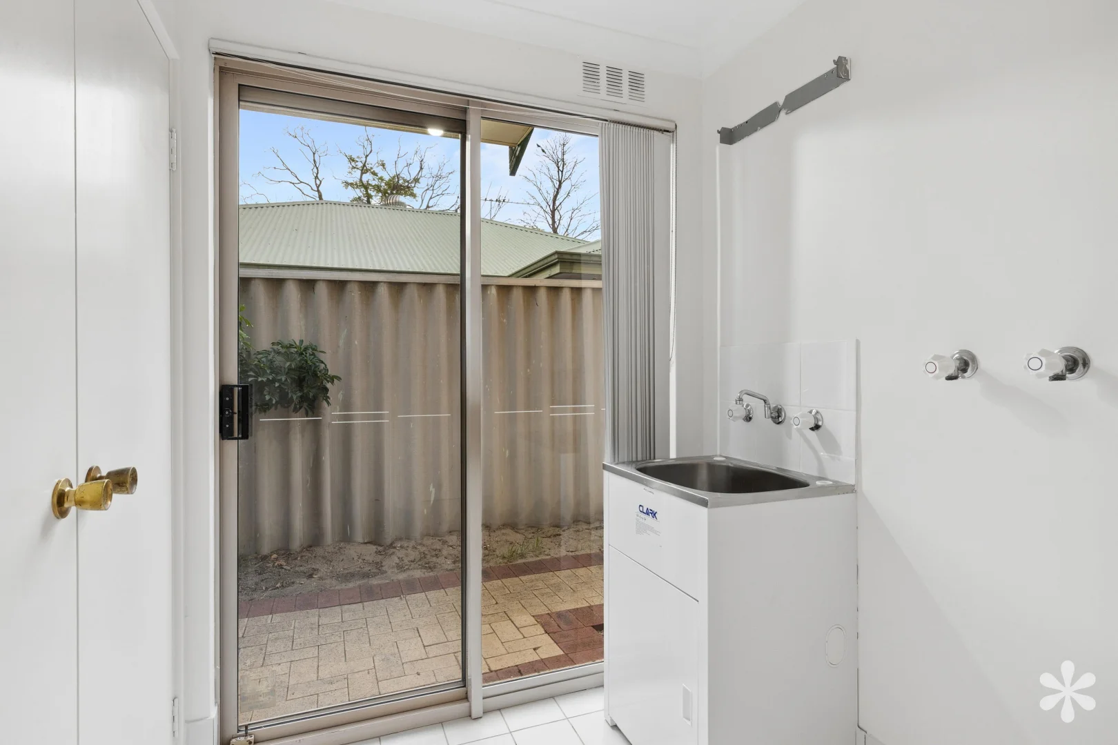 Additional image 15 of 4/148 Robert St, Como WA 6152