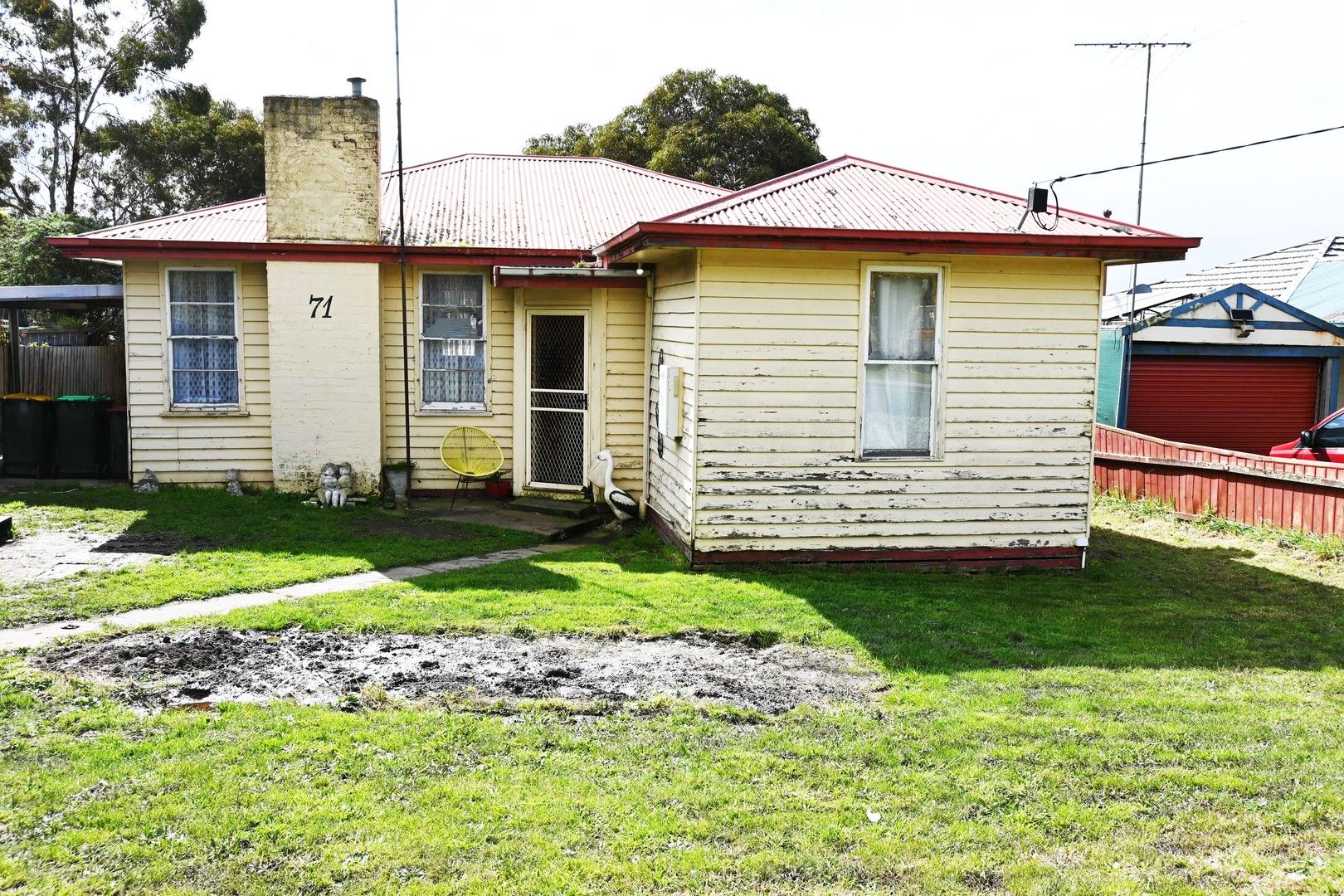 3 bedrooms House in 71 Churchill Road MORWELL VIC, 3840