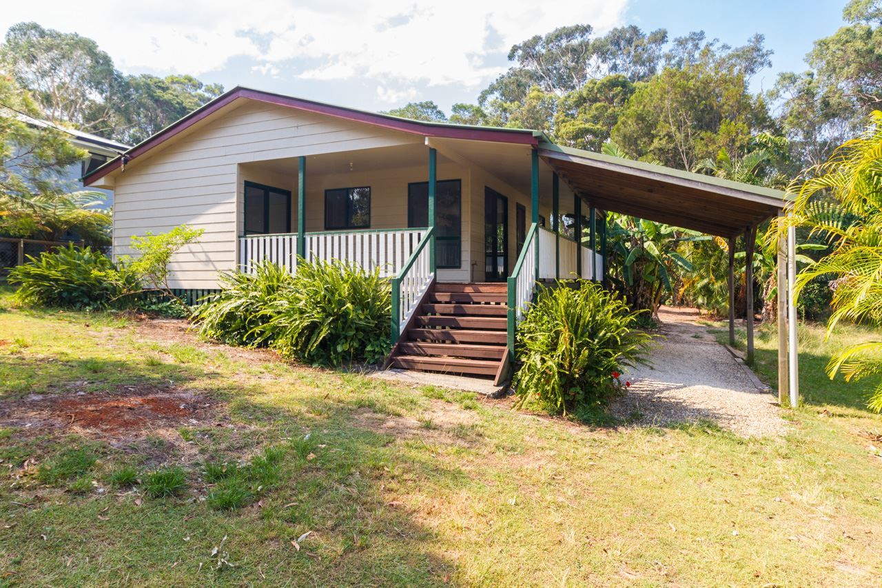 17 Baracoota St, Macleay Island QLD 4184, Image 0