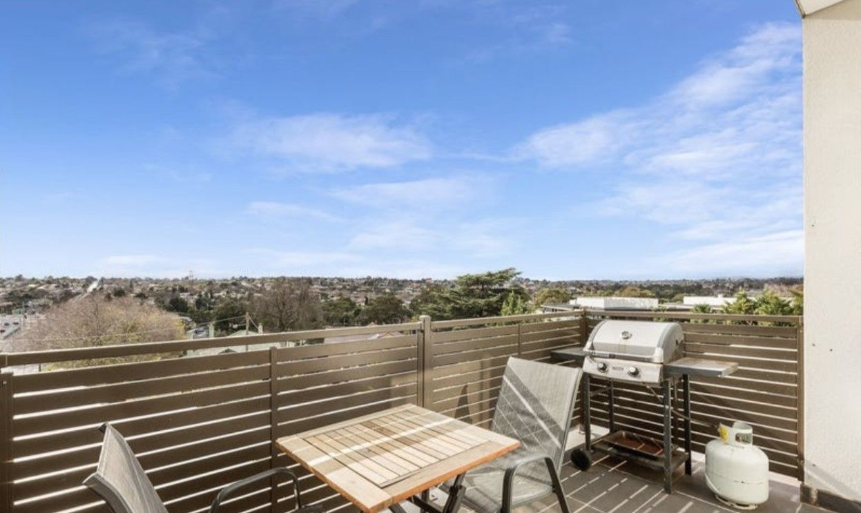 1 bedrooms Apartment / Unit / Flat in 202/220 Burke Road GLEN IRIS VIC, 3146