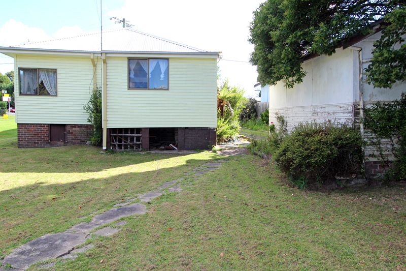 6 Garrett Street, Moss Vale NSW 2577, Image 2