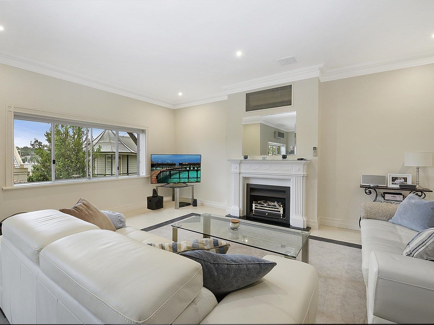 2/6 The Point Road, Hunters Hill NSW 2110, Image 0